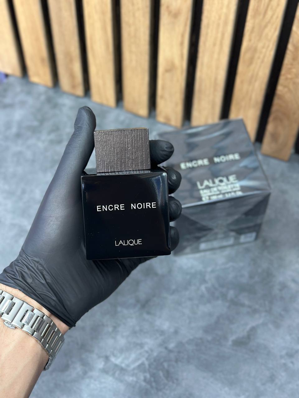 لالیک انکر نویر Lalique Encre Noire