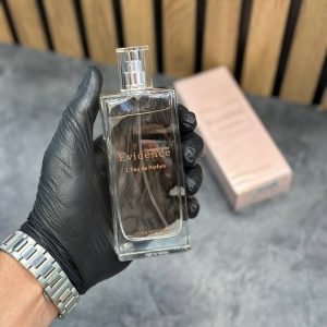 اویدنس کام اون Evidence Comme une