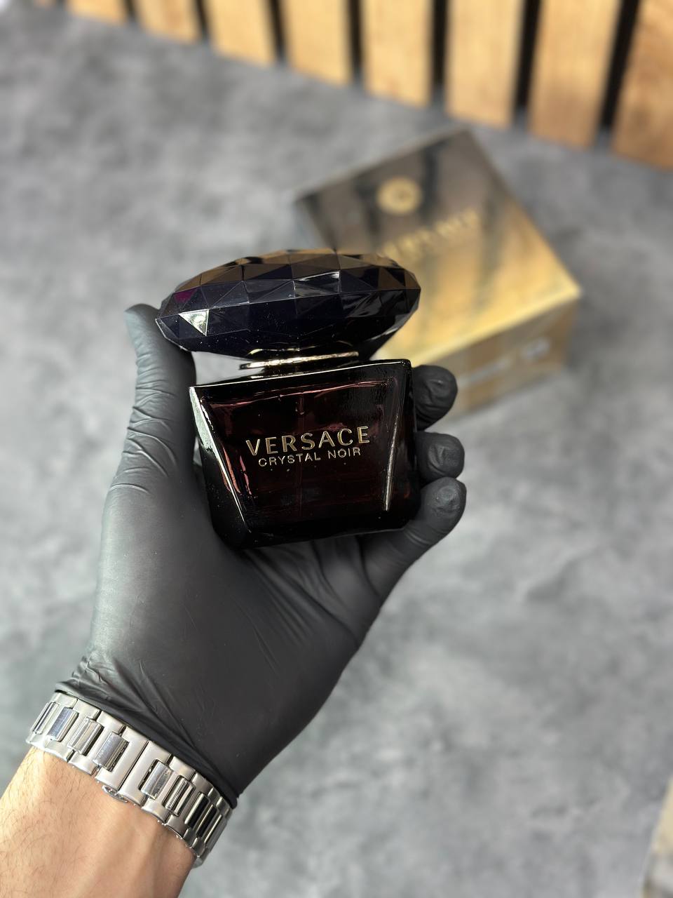 ورساچه کریستال نویر زنانه Crystal Noir Versace for women
